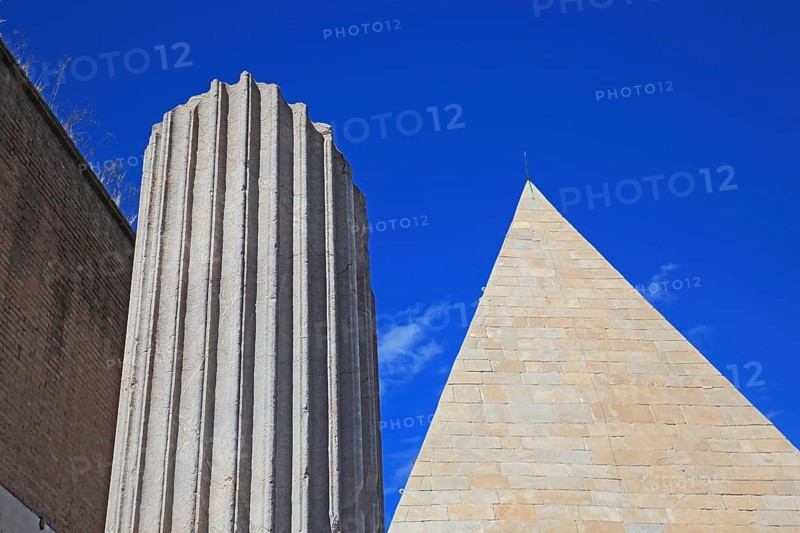 Cestius Pyramid, Pyramid of Caius Cestius, Piramide Cestia, Piramide di Caio Cestio, Tomb of the Roman praetor and tribune Gaius Cestius Epulo, Rome, Italy, Europe