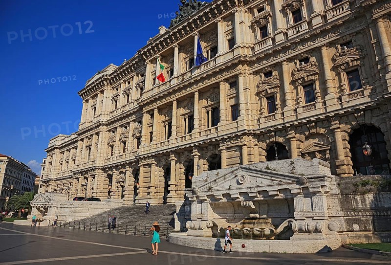Palazzo di Giustizia, Palace of Justice, Prati district on the banks of the Tiber, Rome, Italy, view from south, Europe