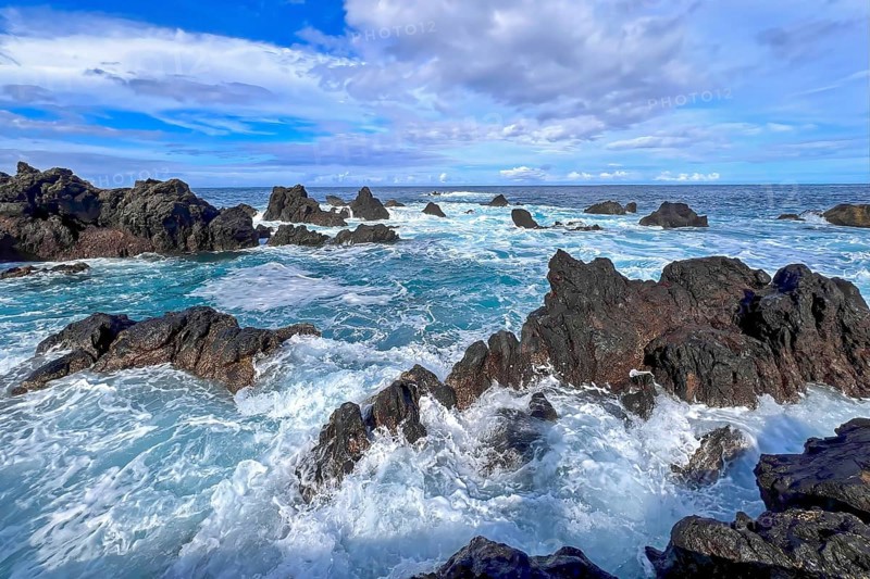 Porto Moniz, northwest of Madeira Island, natural volcanic basin, volcanic rock, bathing holiday, Atlantic Ocean, waves, hiking holiday, panoramic view, hiking trails, hikers, Madeira, Portugal, Europe