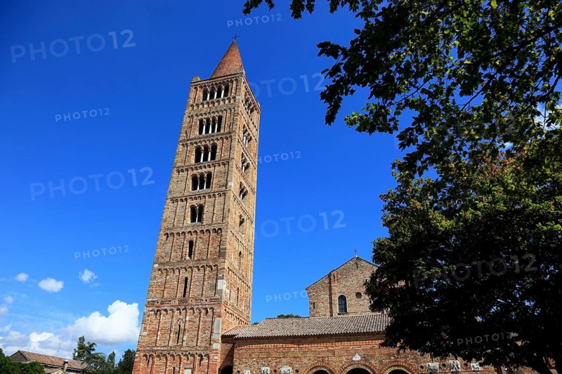 Pomposa, Abbatia Sanctae Mariae Pomposae, former abbey of the Benedictine order at the mouth of the Po, municipality of Codigoro, Ferrara, Emilia-Romagna, Italy / Pomposa Abbey is a Benedictine monastery in the comune of Codigoro on the Adriatic coast near Ferrara, Italy, Europe