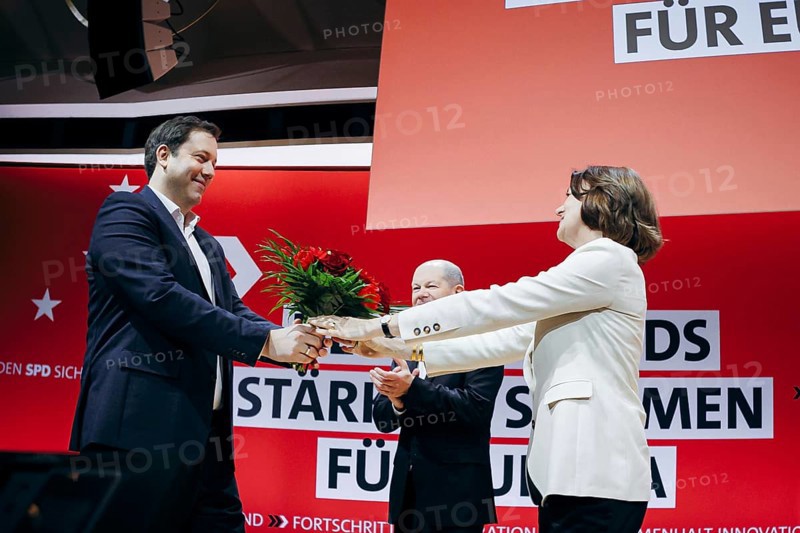 Katarina Barley and Lars Klingbeil recorded at the European Delegates' Conference of the Social Democratic Party of Germany in Berlin, 28 January 2024