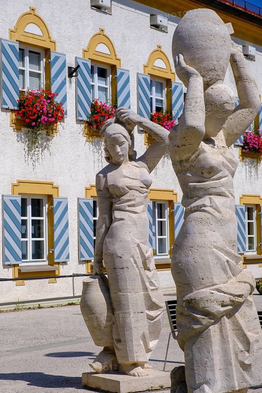 Fountain of the Water Bearers by Wilhelm Srb-Schlossbauer in front of the town hall, Karl-Lederer-Platz, Geretsried, Upper Bavaria, Bavaria, Germany, Europe