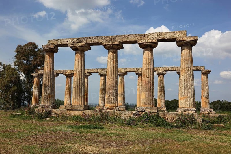 Metaponto, Metaponte, Doric hera temple, Tavole Palatine, Basilicata, Italy, Europe