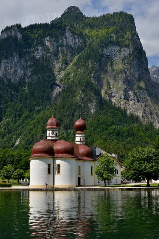 Pilgrimage church of St. Bartholomew on lake Königssee, Upper Bavaria, Bavaria, Germany, Europe