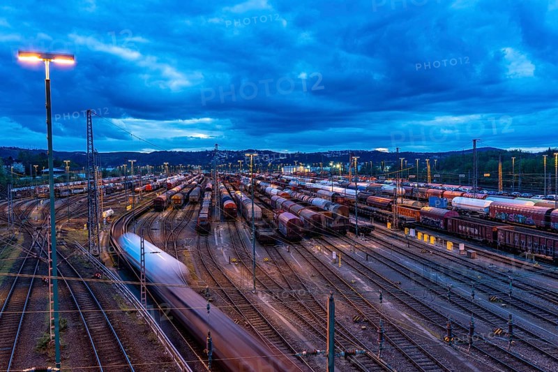 The Hagen-Vorhalle marshalling yard, one of the 9 largest in Germany, is located on the Wuppertal-Dortmund railway line and has 40 directional tracks on which goods trains are assembled, in the evening, North Rhine-Westphalia, Germany, Europe
