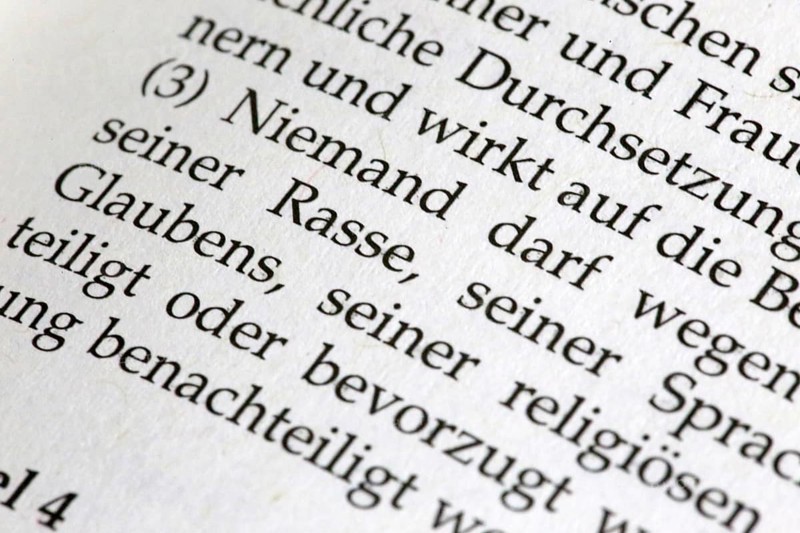 German Basic Law Article 3, close-up