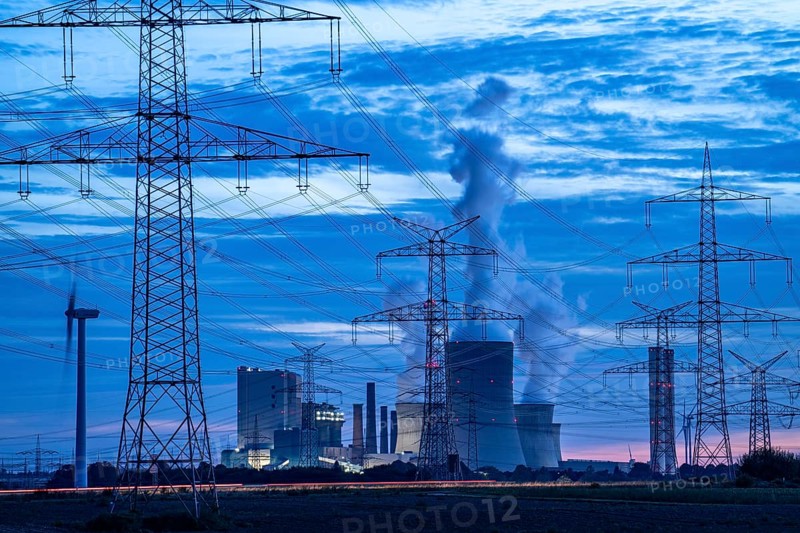 Lignite-fired power plant, RWE Power AG Niederaussem power plant, 2 units were shut down in 2020/21 and restarted in June 22 to replace gas-fired power plants in the 2022 energy crisis, Bergheim, North Rhine-Westphalia, Germany, Europe