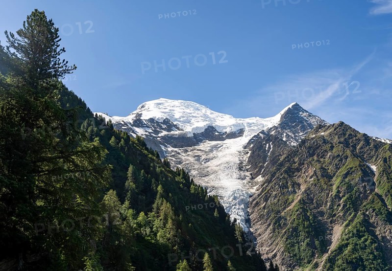 Mountain landscape, view of glacier Glacier de Taconnaz, hike La Jonction, Chamonix, Haute-Savoie, France, Europe