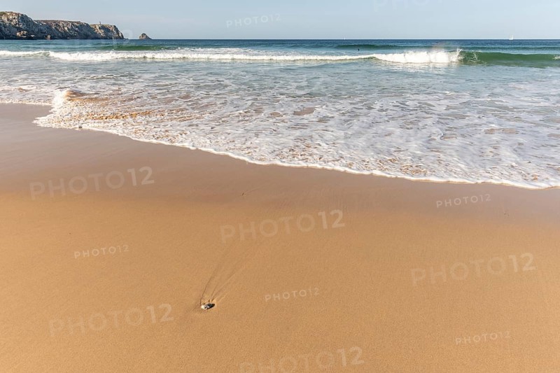 Fine sandy beach on the Atlantic coast. Camaret sur mer, Crozon, Finistere, Brittany, France, Europe