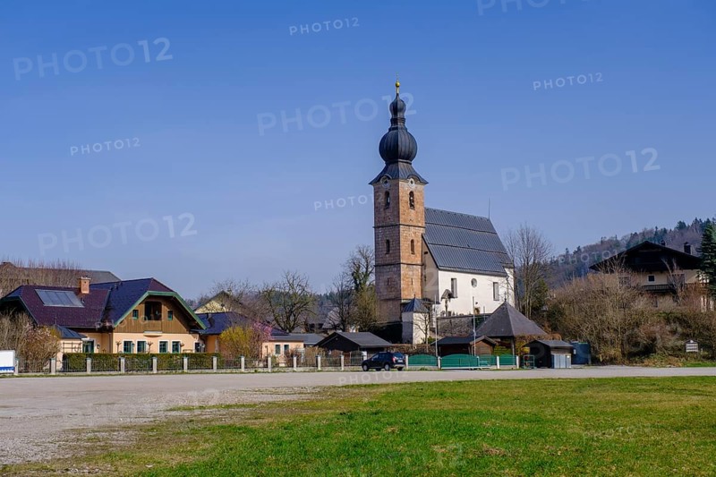 Church of St Leonhard, Grödig, Salzburger Land, Austria, Europe