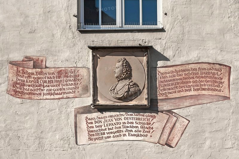 Relief on the Golden Cross House of Don Juan of Austria, 1547-1578, son of Emperor Charles V, Haidplatz, Regensburg, Upper Palatinate, Bavaria, Germany, Europe