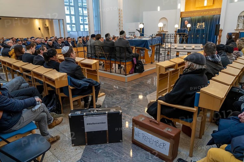Suitcase march in Recklinghausen, for the 2nd time over 500 people walk through Recklinghausen, carrying suitcases with the inscription #WeRemember, in memory of the deportation of 216 Jews in the Nazi era in RE, on the day in front of the International Holocaust Remembrance Day, to the synagogue, followed by a memorial service, the names of the deported people are written on the pillars, North Rhine-Westphalia, Germany, Europe