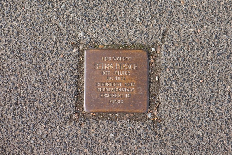 Stumbling stone, commemoration of deported and murdered Jewish fellow citizens during the Nazi era, Kitzingen, Lower Franconia, Bavaria, Germany, Europe