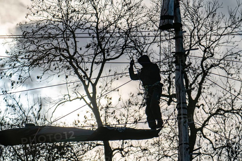 Beginning of the eviction of the Lützerath hamlet, camp of climate activists and squatters, at the Garzweiler 2 opencast lignite mine, by the police, Erkelenz, North Rhine-Westphalia, Germany, Europe
