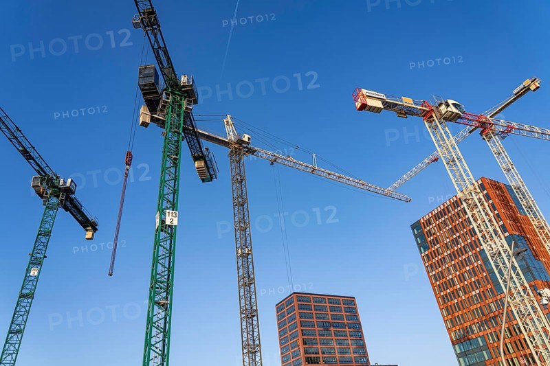 Construction sites in the east of Hafencity Hamburg, office building, new district on the Elbe, on the site of the former free harbour, residential units for 14, 000 people, 3, 000 hotel beds, 45, 000 jobs, Hamburg, Germany, to be built here by the 2030s, Europe