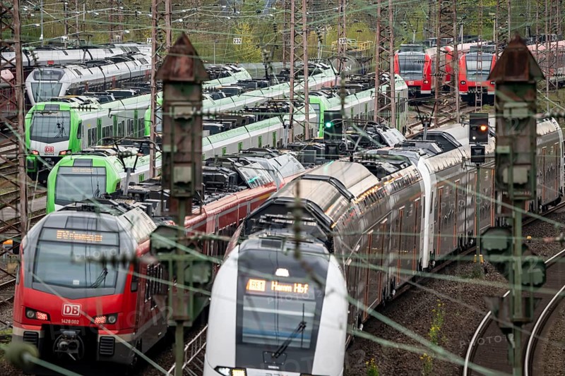 Regional express trains, Regiobahn, RRX, on the line, Regiobahnen, S-Bahn, on the tracks of a railway depot, waiting to be deployed, Essen, North Rhine-Westphalia, Germany, Europe