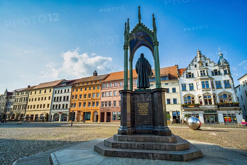 Melanchthon Monument, Market Square Luther city Wittenberg, Saxony-Anhalt, Germany, Europe