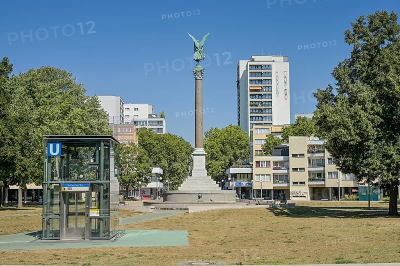 Peace Column, Mehringplatz, Kreuzberg, Friedrichshain-Kreuzberg, Berlin, Germany, Europe