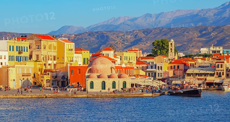 View of the old Venetian Harbour, Chania, Crete, Greek Islands, Greece, Europe