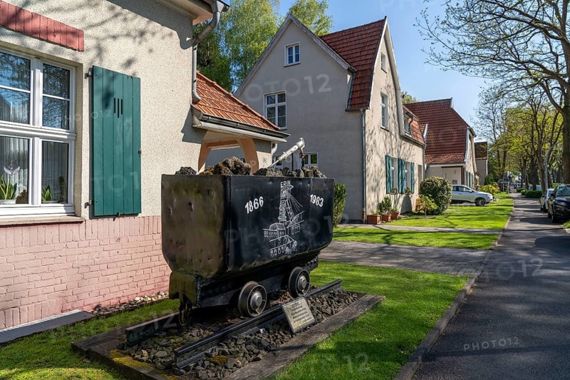 Former Teutoburgia colliery housing estate, part of the Route of Industrial Heritage, in Herne, North Rhine-Westphalia, Germany, Europe