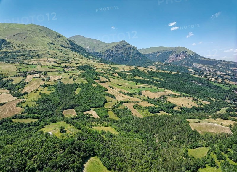 Mountain landscape near Montemonaco in the Marche Apennines. Arquata del Tronto, Ascoli Piceno, Marche, Italy, Southern Europe, Europe