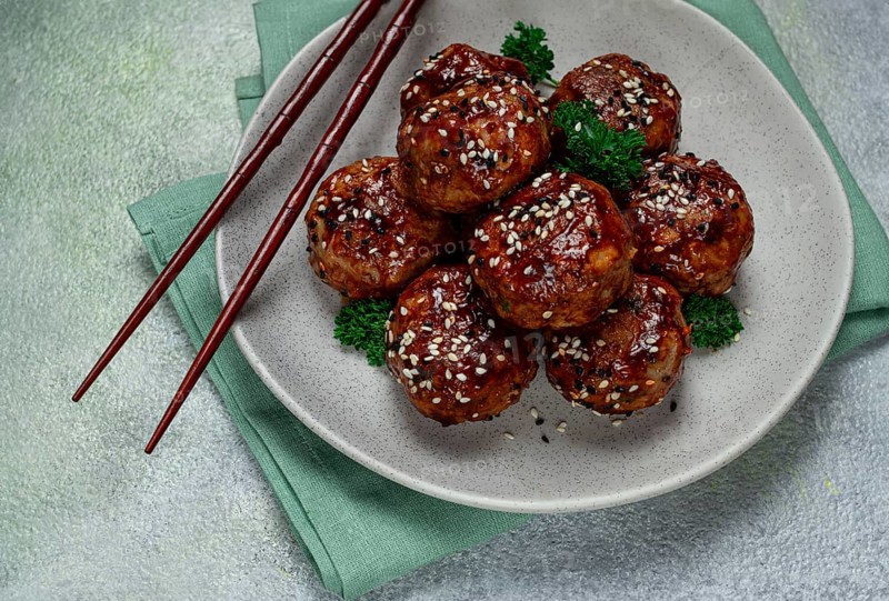 Tsukune, Japanese meatballs, minced chicken, fried on a skewer, with yakitori sauce, homemade, no people