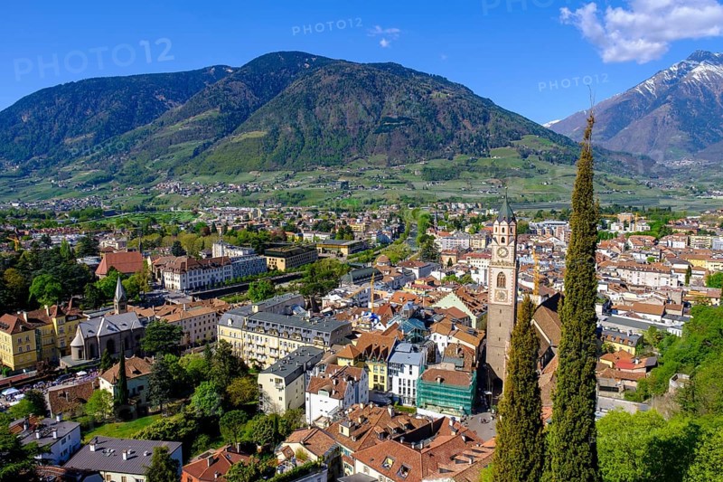 View of the historic centre of Merano with the parish church of the Assumption of the Virgin Mary, from the Powder Tower, on the Tappeinerweg, Merano, South Tyrol, Italy, Europe