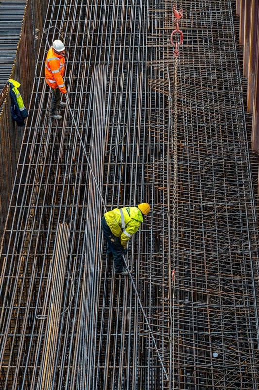 Work on the steel mesh of the foundation of the new Karl Lehr Bridge in the port of Duisburg-Ruhrort, over the Ruhr and the port canal, important connection of the port to the A40 motorway, Duisburg, North Rhine-Westphalia, Germany, Europe