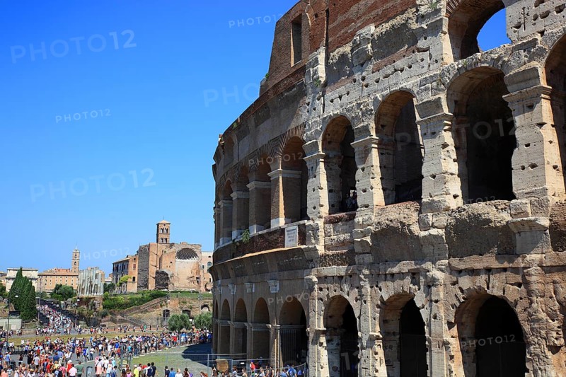 The Colosseum, Amphitheatrum Novum or Amphitheatrum Flavium, Colosseo, Anfiteatro Flavio, Amphitheatre, Rome, Italy, Europe