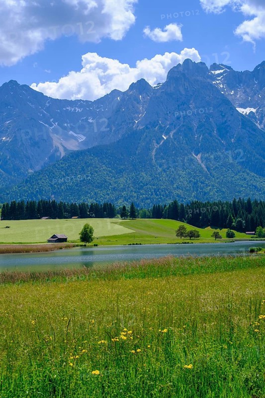 Schmalensee with Karwendel, near Mittenwald, Werdenfelser Land, Upper Bavaria, Bavaria, Germany, Europe
