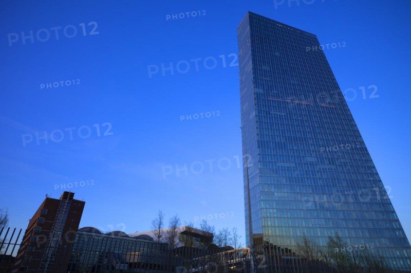 European Central Bank, ECB, Osthafen, Ostend, blue hour, Frankfurt am Main, Hesse, Germany, Europe