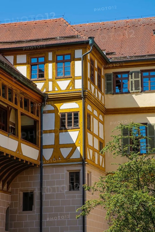 Hohentübingen Palace, half-timbered building, Museum of the University of Tübingen MUT, higher education institution, historical building, place of learning, Renaissance complex built in the 16th century, in the palace courtyard, Eberhard Karls University of Tübingen, Tübingen, Baden-Württemberg, Germany, Europe