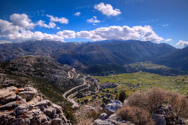 Mountainous landscape with serpentines, meadows and settlements, partially shaded, Askifou plateau, Askifou, Sfakia, West Crete, Crete, Greece, Europe