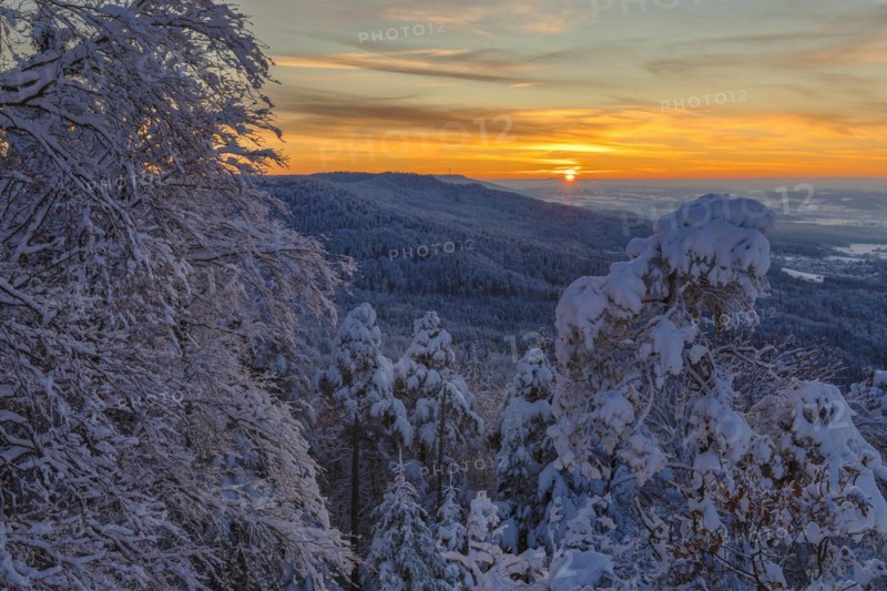 Sunset at Zollernhorn in winter, Swabian Alb, Baden-Württemberg, Germany, Hohenzollern Castle, Zollernalb, Swabian Alb, Baden-Württemberg, Germany, Europe