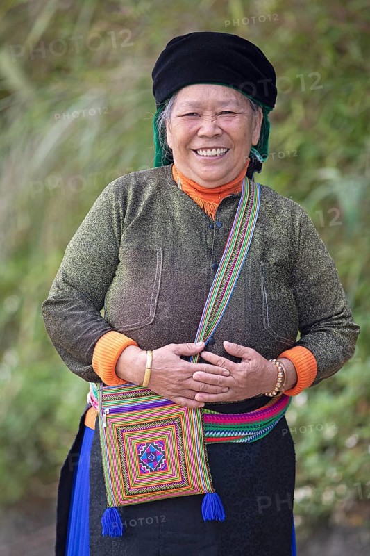 Vietnamese woman, 69 years old, from the Hmong minority in everyday clothes, portrait, Bac Sum village, Ha Giang province, Vietnam, Asia
