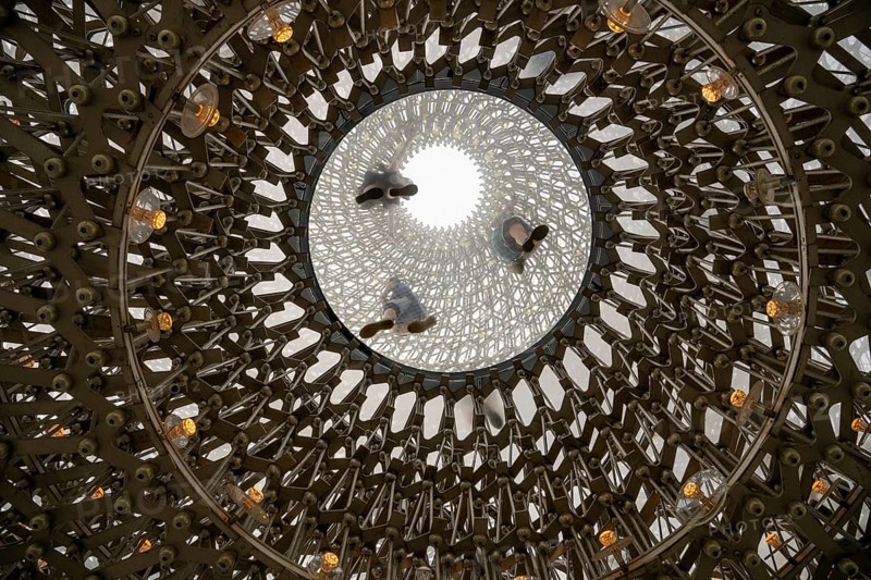 Visitor on glass pane from below, The Hive, artwork by Wolfgang Buttress, Royal Botanic Gardens (Kew Gardens), UNESCO World Heritage Site, Kew, Greater London, England, Great Britain