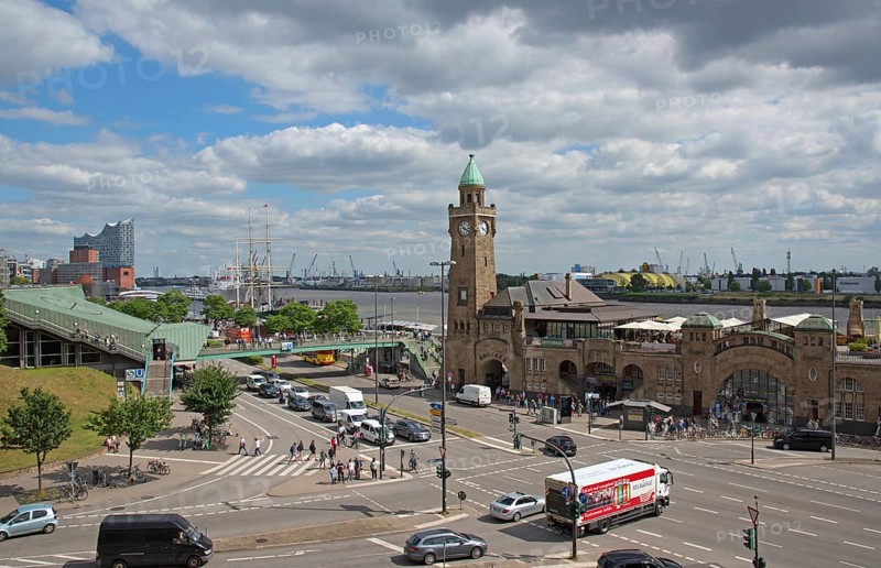 Europe, Germany, Hanseatic City of Hamburg, Near the St. Pauli Landungsbrücken, Elbe, access to underground station tram station, Europe