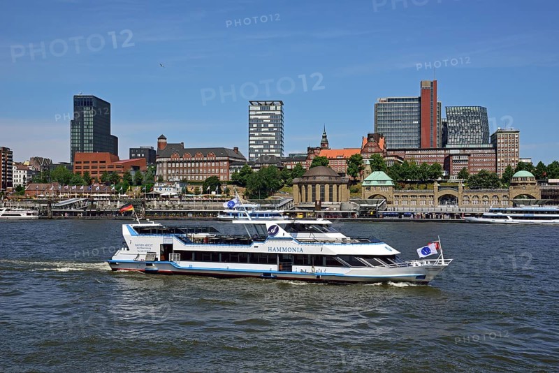 Europe, Germany, Hanseatic City of Hamburg, St. Pauli, Landungsbrücken, Elbe, view across the Elbe to the skyline, dome of the Old Elbe Tunnel, excursion boat Hammonia, Europe