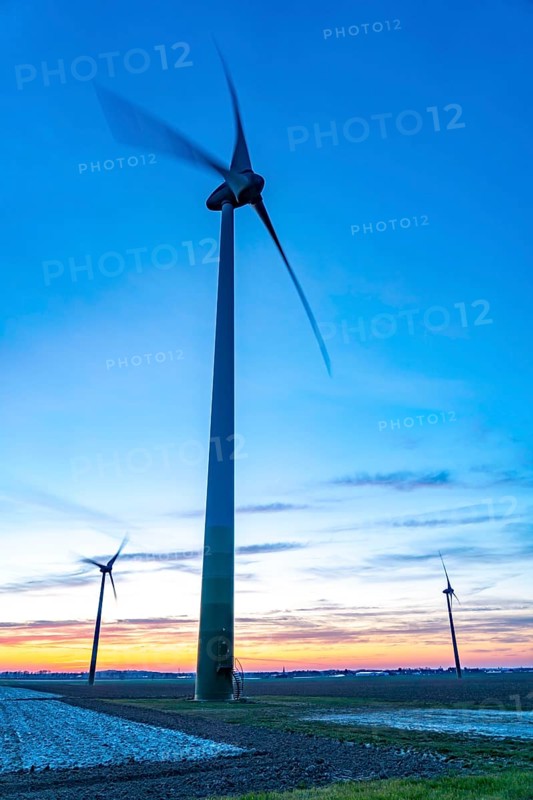Wind power plants, wind farm, near Jackerath, Rhenish lignite mining area