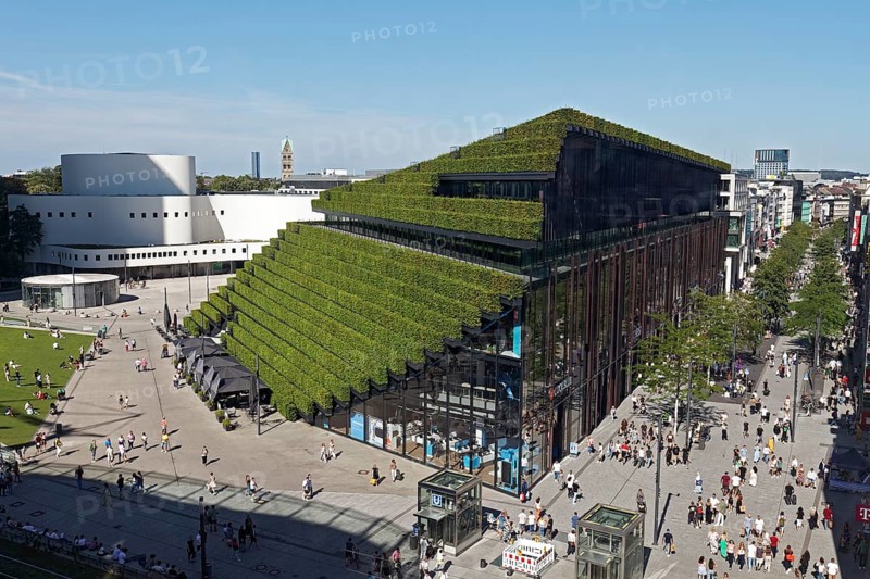 View of Kö-Bogen II, with green façade, planted with 30, 000 hornbeams, ecological architecture to improve the climate, architect Christoph Ingenhoven, Düsseldorfer Schauspielhaus, Düsseldorf, North Rhine--Westphalia, Germany, Europe