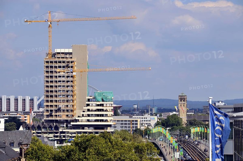 The Lufthansa high-rise (headquarters of the German airline until 2007) on the banks of the Rhine in Deutz becomes MaxCologne, renovation until 2012, Cologne, North Rhine-Westphalia, Germany, Europe