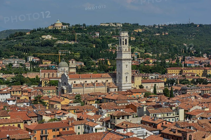 Cathedral Santa Maria Matricolare, Verona province, Veneto, Italy, Europe