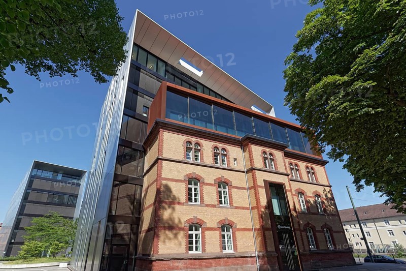 Historic building integrated into modern office building by SOP Architekten, Grant Thornton AG Germany Headquarters, Auditing Company, Düsseldorf, North Rhine-Westphalia, Germany, Europe