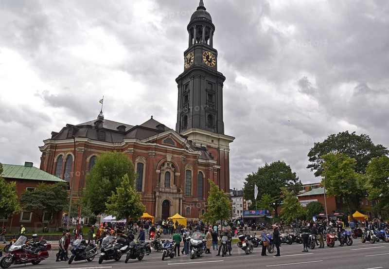 Europe, Germany, Hanseatic City of Hamburg, City, annual biker meeting in front of St Michael's Church, St Michael's Church, parade of participants, Federal Republic of Germany, Europe