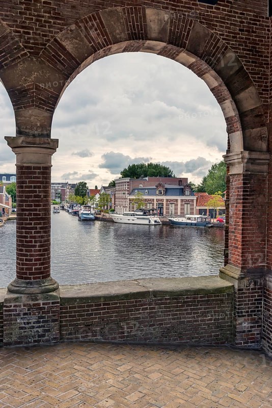 Waterpoort, architecture, canal, boats, Tor, water gate, historic, history, city trip, centre, tourism, travel, Sneek, Netherlands