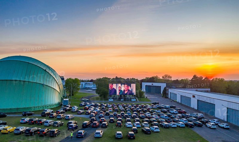 Drive-in cinema at Essen/Mülheim Airport Motor Movies, temporary film screening, at the WDL airship hangar, event in compliance with contact restrictions, effects of the corona crisis in Essen, Mülheim Germany