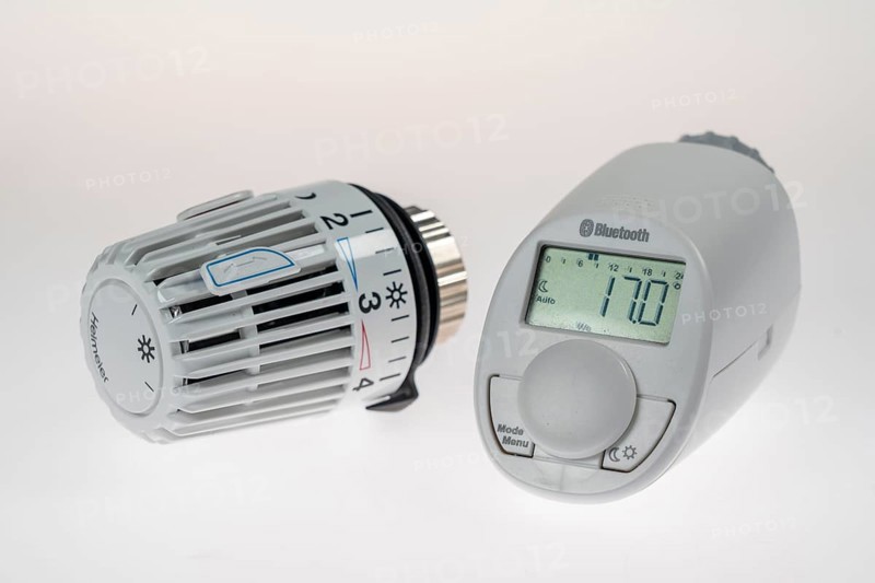 Heating thermostats, digital and manual thermostats, for heat control on heating systems