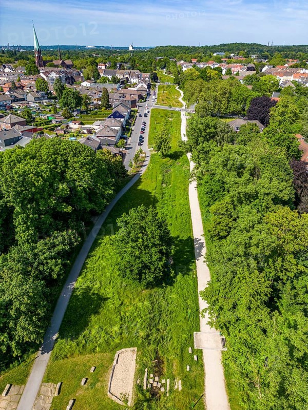The Katernberger Bach, for over 40 years the stream was piped, 1.2 km long, underground, used as a sewage water, as part of the Emscher conversion, the stream was opened, separated from the wastewater and renaturalised, meanders today in the green grass, in the newly created recreational area, Essen, North Rhine-Westphalia, Germany, Europe