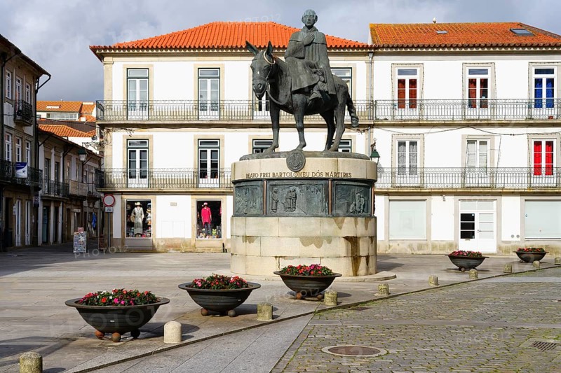 Bartholomew of Braga Equestrian statue, Viana do Castelo, Minho, Portugal, Europe
