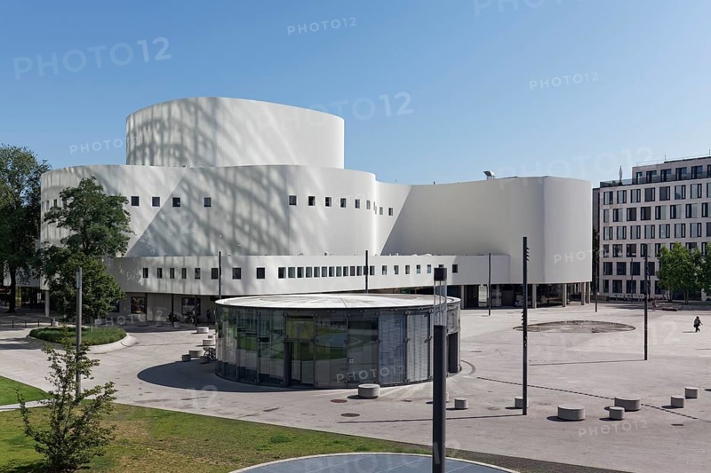 Düsseldorfer Schauspielhaus, architect Berhnhard Pfau, Gustav-Gründgen-Platz, Düsseldorf, North Rhine--Westphalia, Germany, Europe